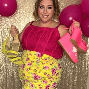 Shoe listing
